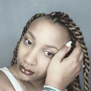 Meet your Posher, Micah